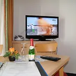 Residenz Seeblick Mit Sauna Und Fitness Im Haus *